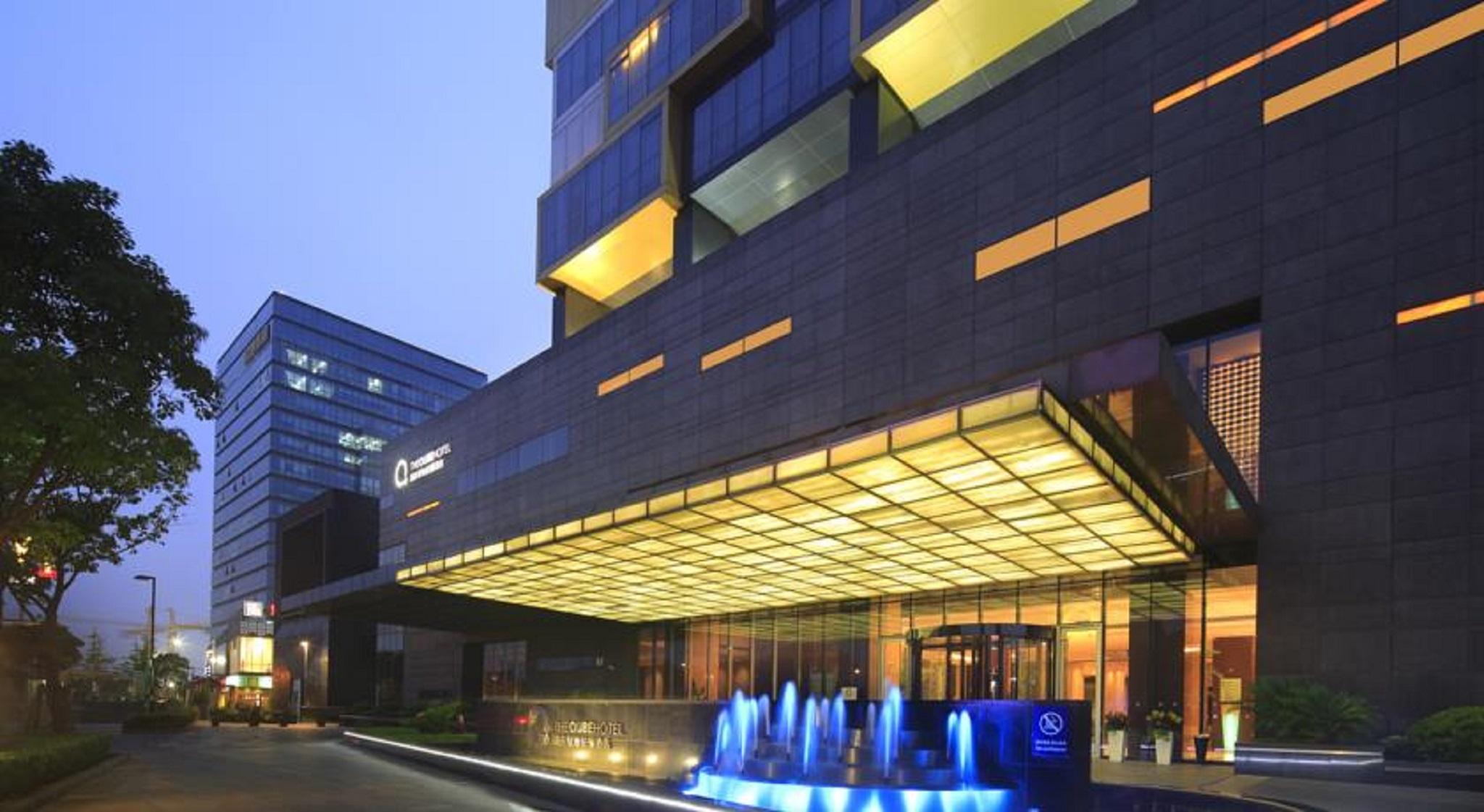 The Qube Hotel Shanghai -Close To Pudong International Airport And Disney Land Eksteriør billede