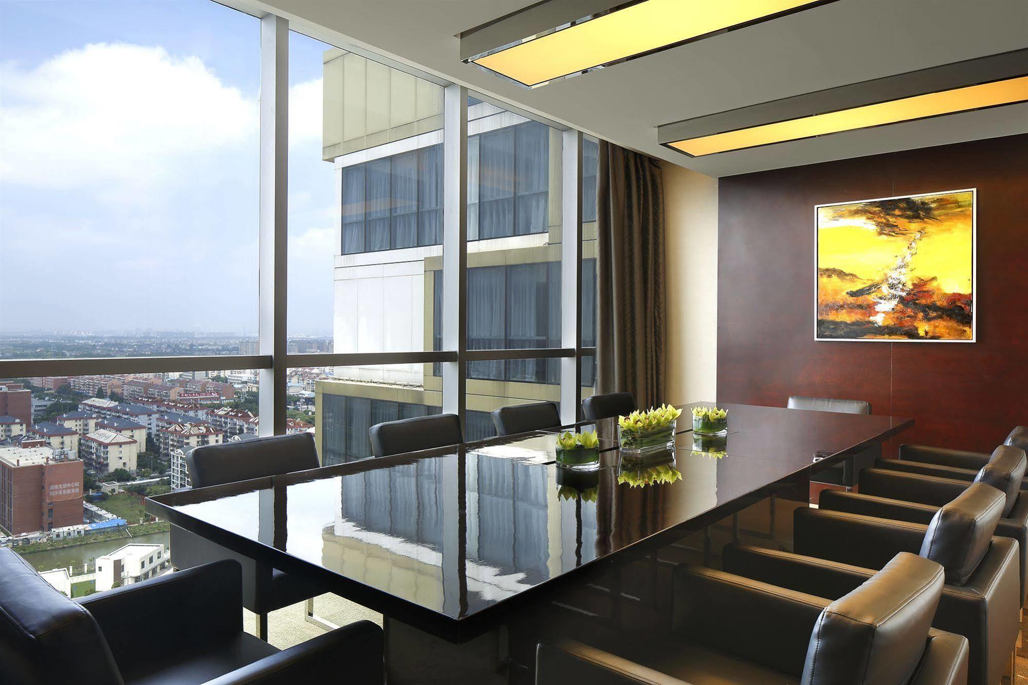 The Qube Hotel Shanghai -Close To Pudong International Airport And Disney Land Eksteriør billede